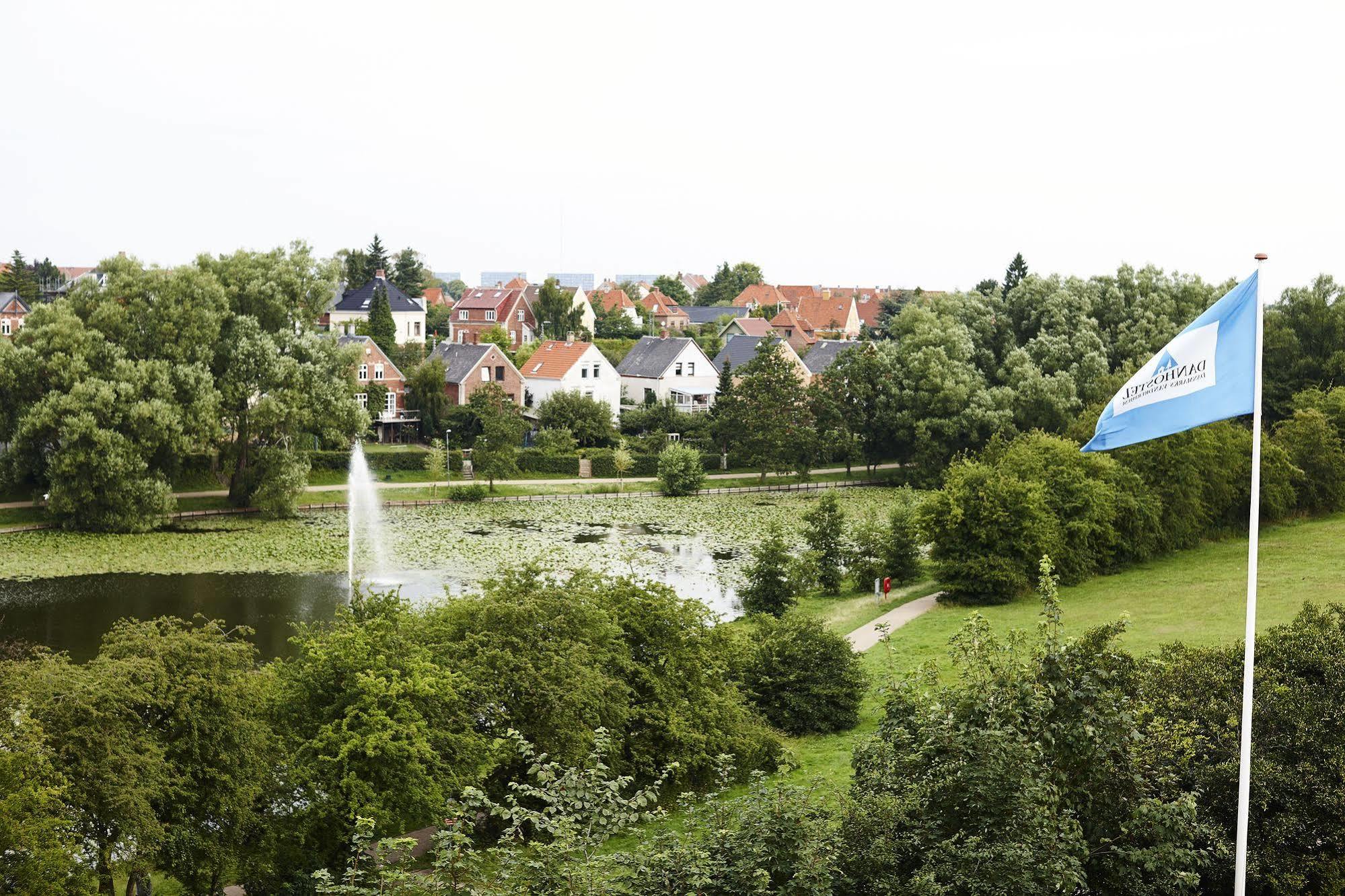 Danhostel Copenhagen Bellahoj Экстерьер фото